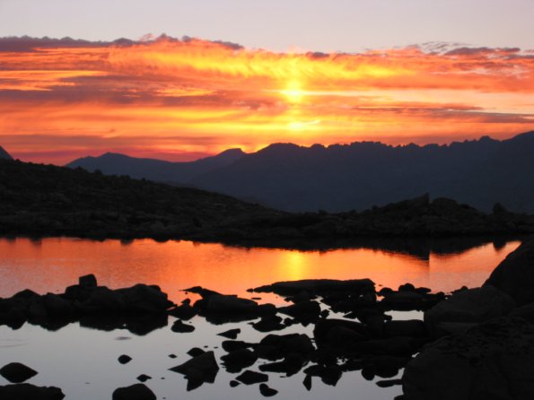 133_SunsetOnHumphreysBasin10