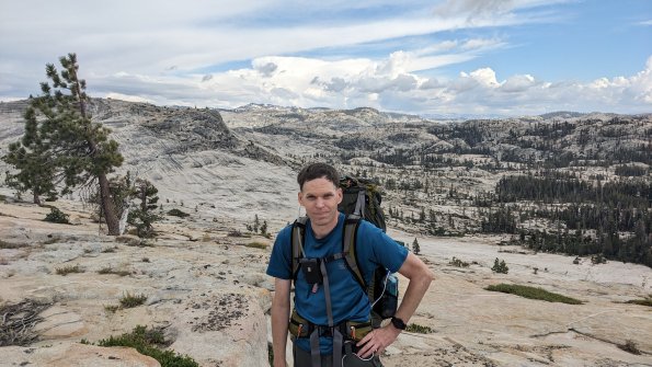 PXL_20230812_000915297