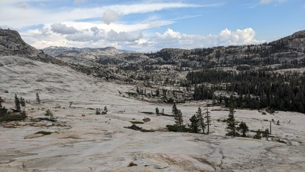 PXL_20230812_001716959