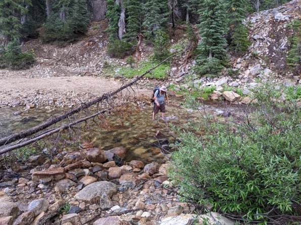 PXL_20230813_000533826