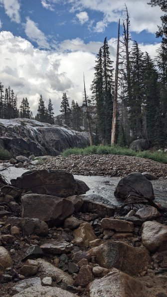 PXL_20230813_000704395