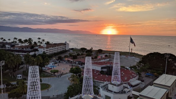 PXL_20211201_001453236