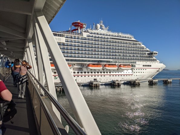 PXL_20211127_224629658