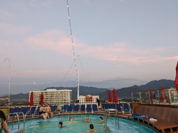 PXL_20211130_232709167