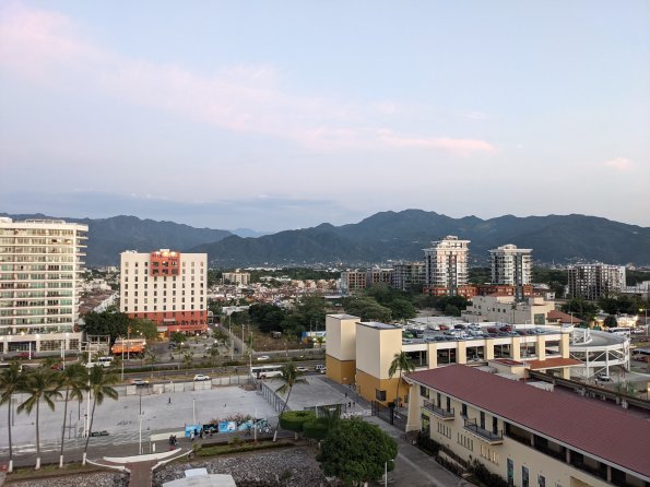 PXL_20211130_232820086