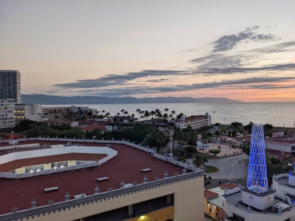 PXL_20211130_232943994