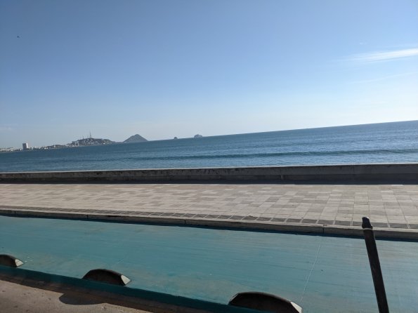 PXL_20211201_220115407