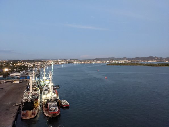 PXL_20211202_003457949