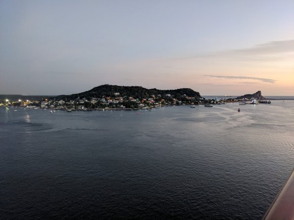 PXL_20211202_003644054