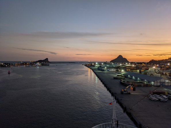 PXL_20211202_004015095