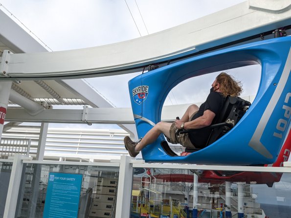 PXL_20211203_202243085