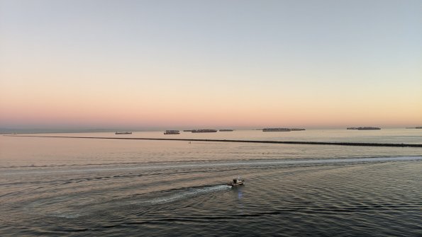 PXL_20211128_004618451