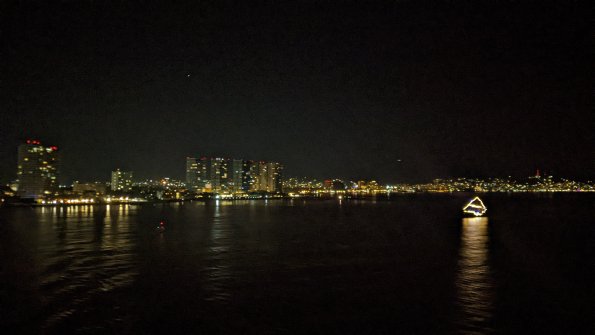 PXL_20211201_043034153