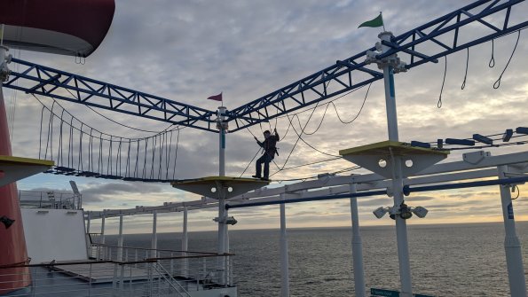 PXL_20211204_000754378